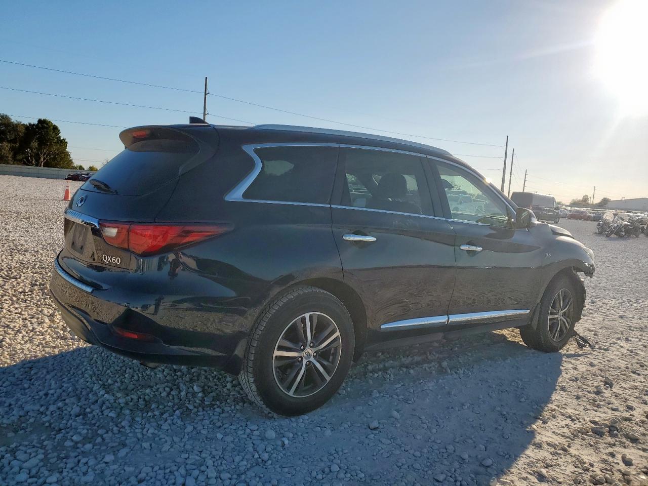 INFINITI QX60 LUXE