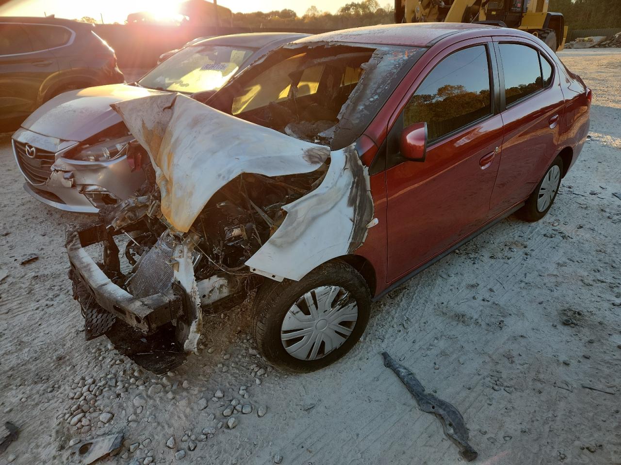 MITSUBISHI MIRAGE G4 ES