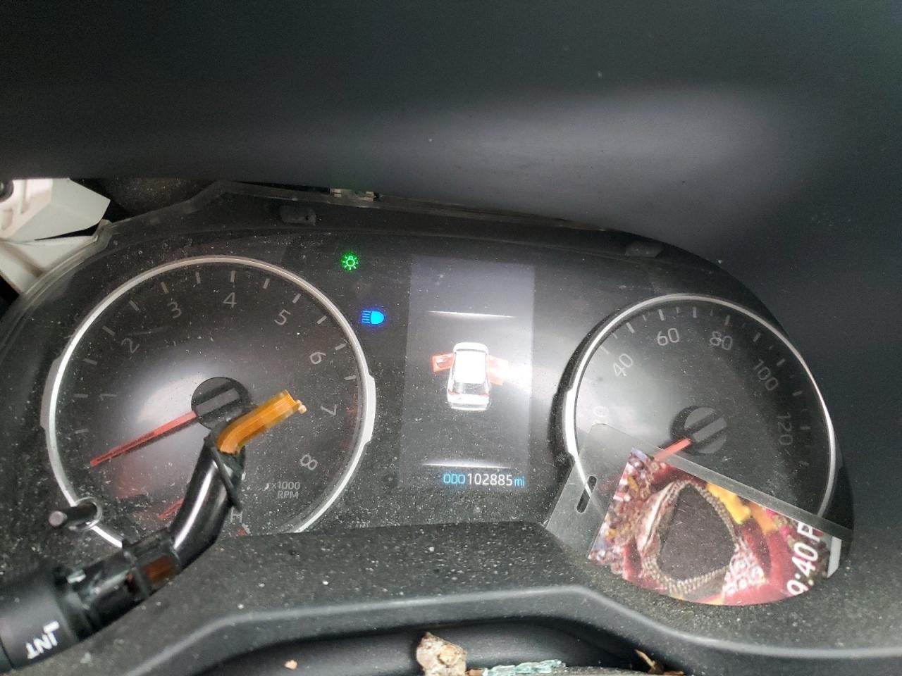 TOYOTA RAV4 XLE PREMIUM