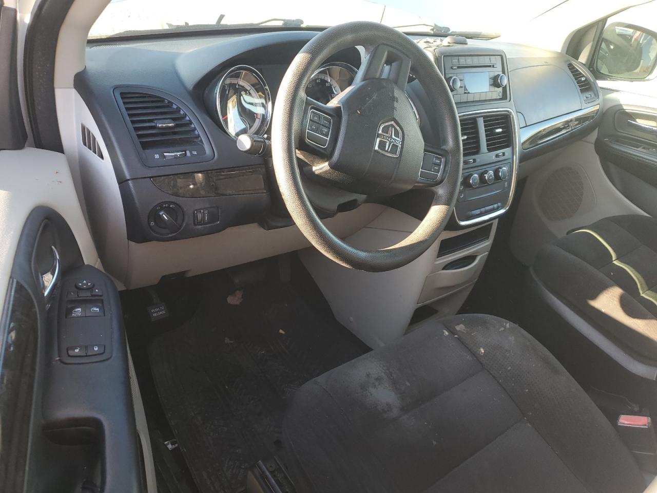 DODGE GRAND CARAVAN SE