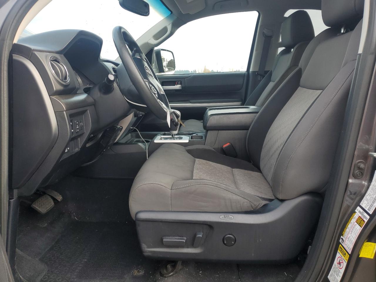 TOYOTA TUNDRA DOUBLE CAB SR