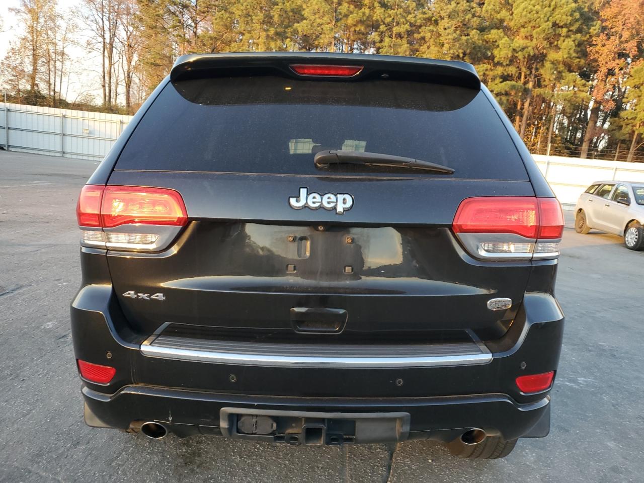 JEEP GRAND CHEROKEE OVERLAND