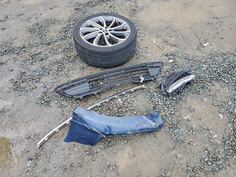 2019 LINCOLN MKZ #3304859554