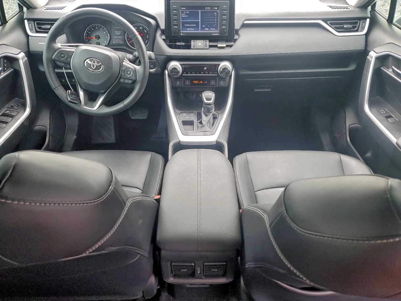 TOYOTA RAV4 XLE PREMIUM