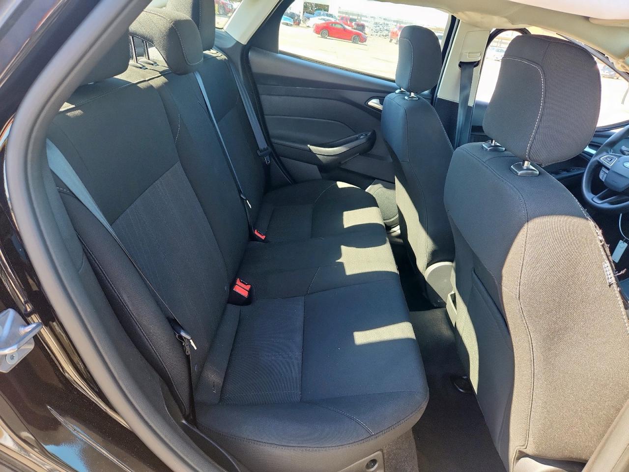 Lot #3317850923 2018 FORD FOCUS SE