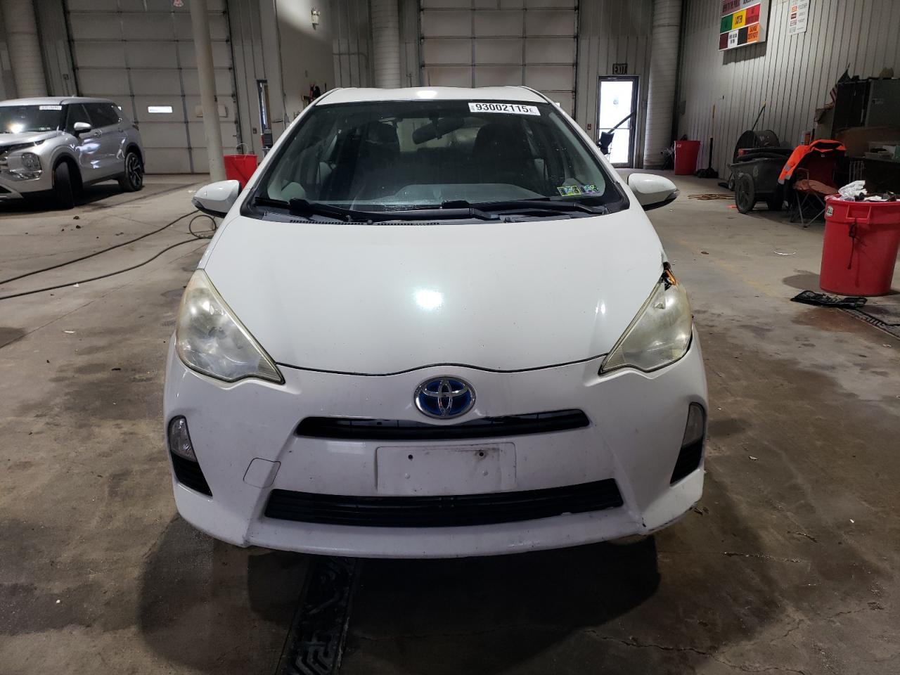 TOYOTA PRIUS C