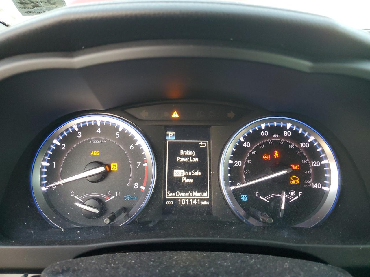 TOYOTA HIGHLANDER SE