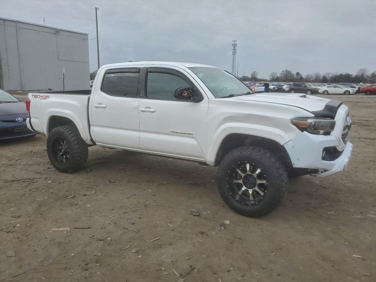 TOYOTA TACOMA DOUBLE CAB