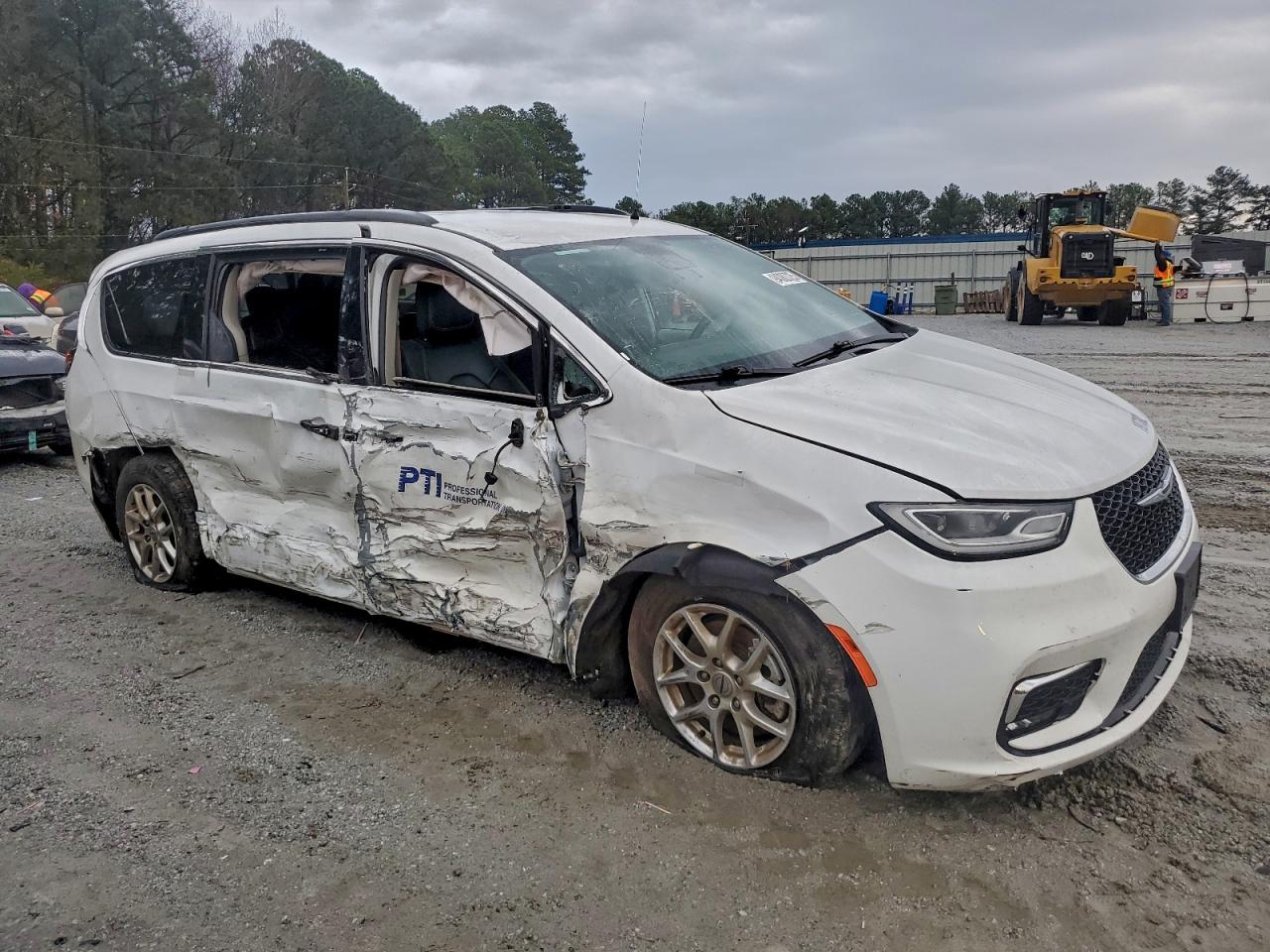 Lot #3301691629 2022 CHRYSLER PACIFICA T