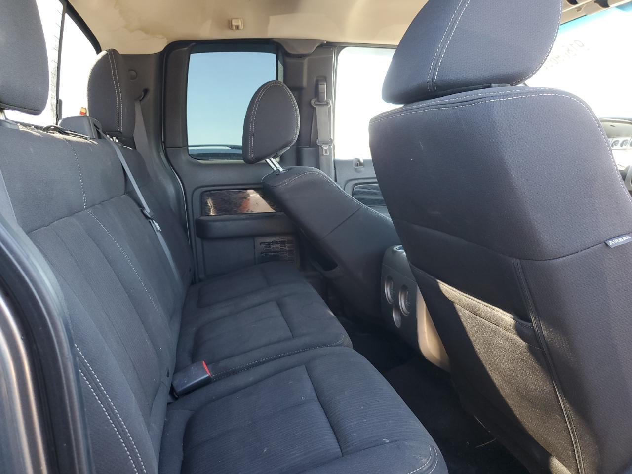 FORD F-150 SUPER CAB