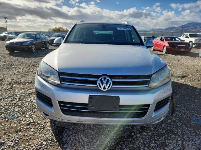 2013 VOLKSWAGEN TOUAREG V6 #3284389742