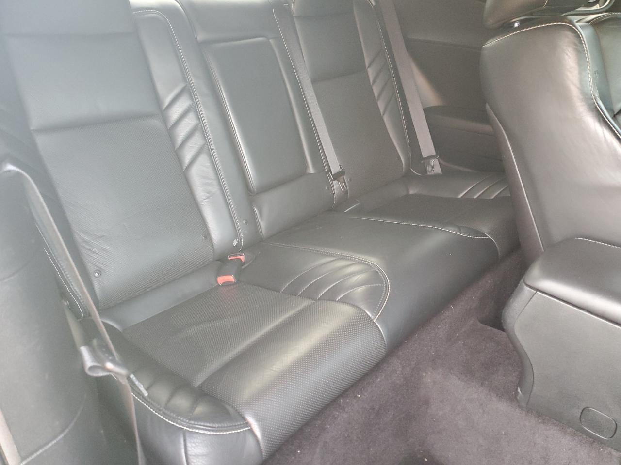 Lot #3304592441 2018 DODGE CHALLENGER