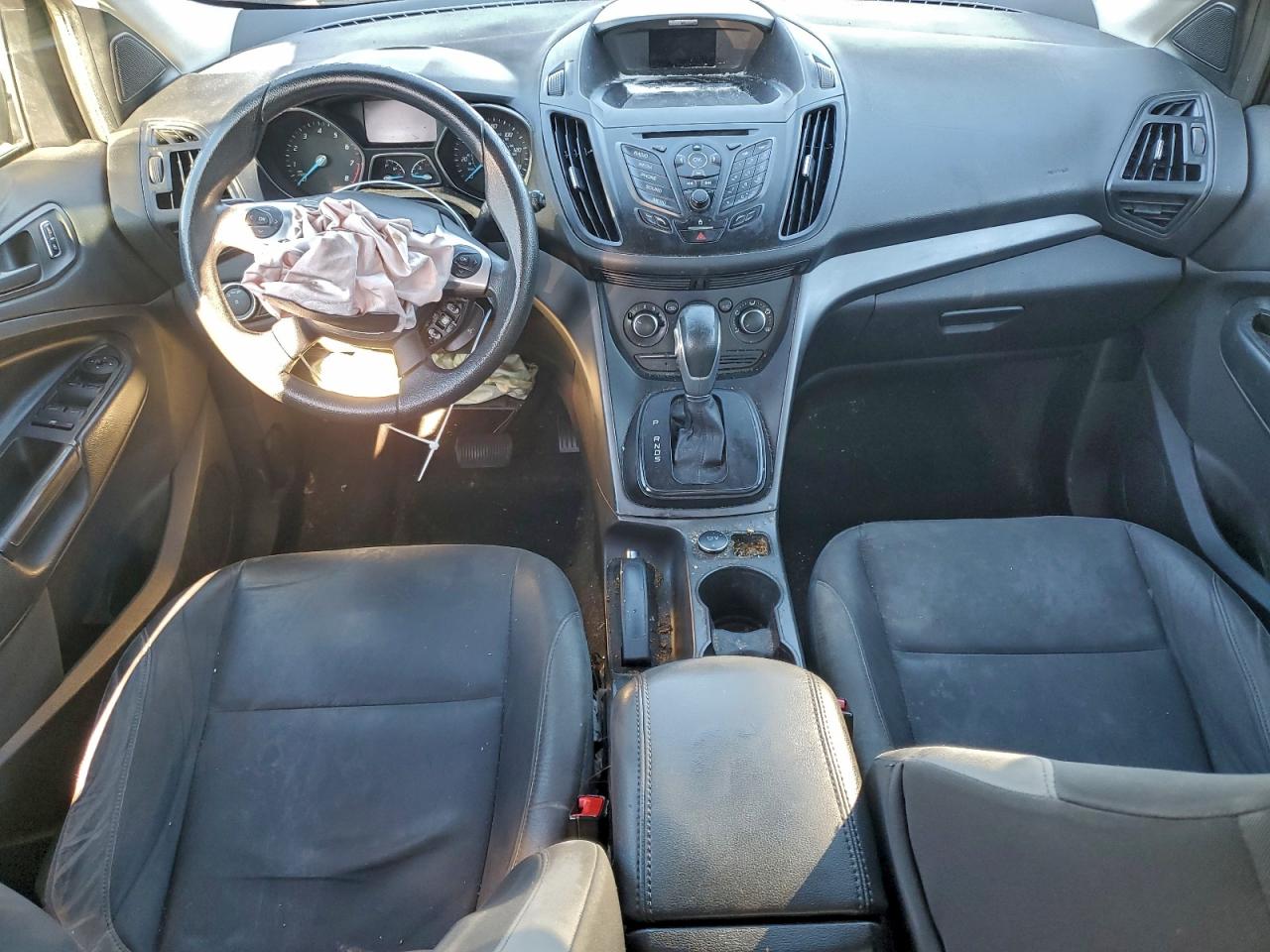 FORD ESCAPE S