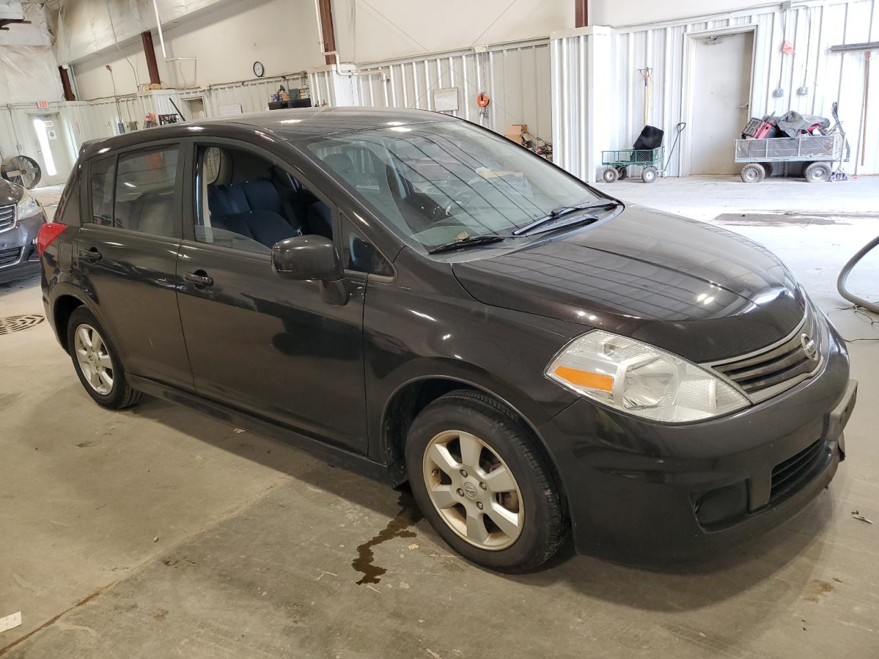 Lot #3304629946 2011 NISSAN VERSA S