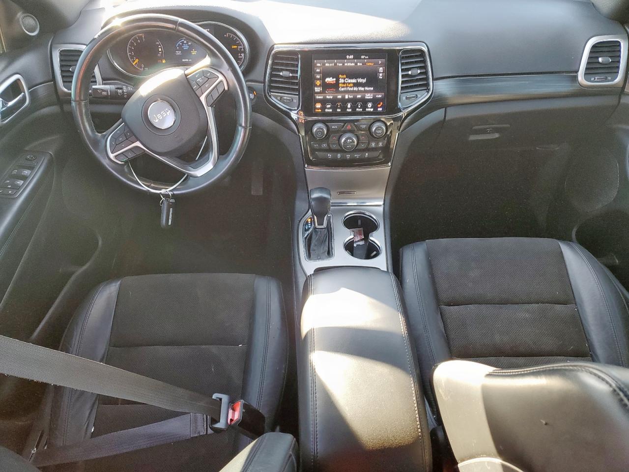 JEEP GRAND CHEROKEE LAREDO