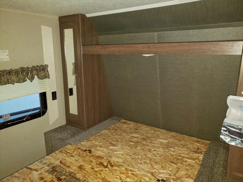 2018 KEYSTONE HIDEOUT #3297956807