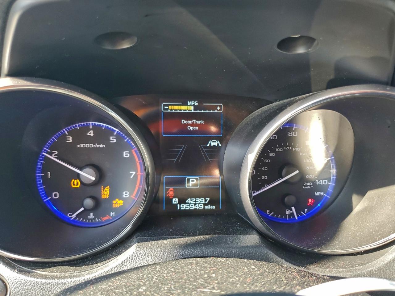 SUBARU LEGACY 2.5I PREMIUM