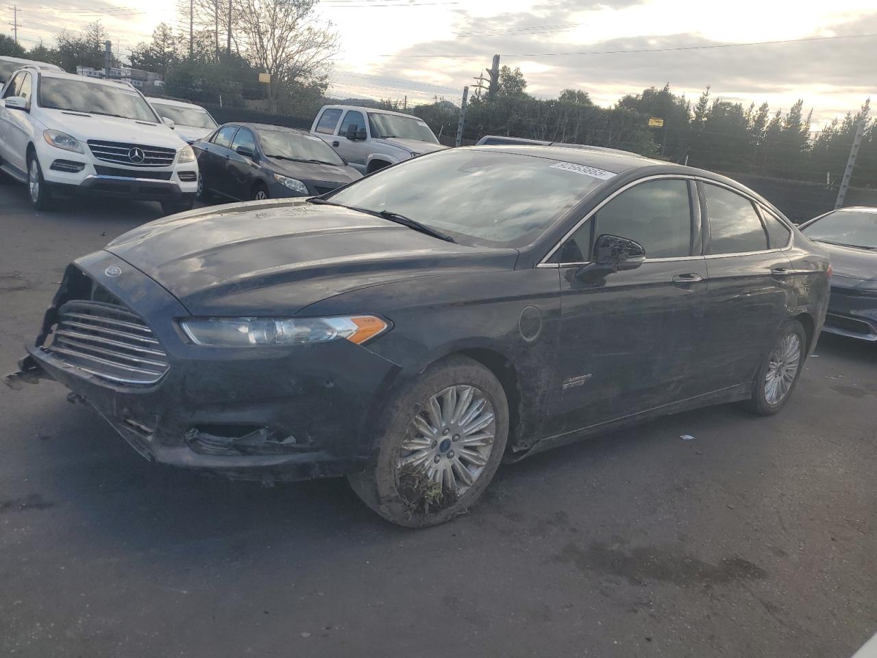 FORD FUSION TITANIUM PHEV
