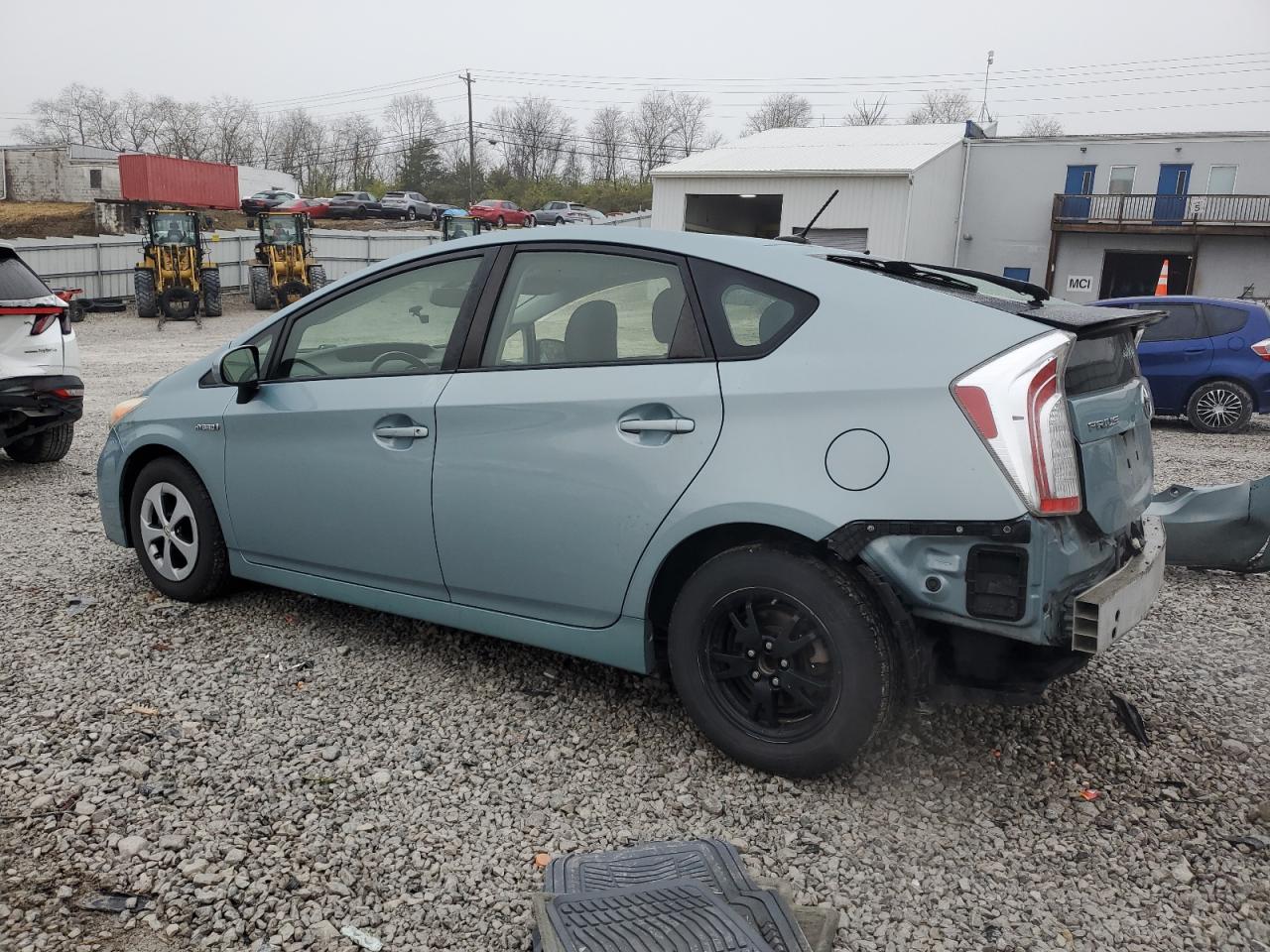 TOYOTA PRIUS