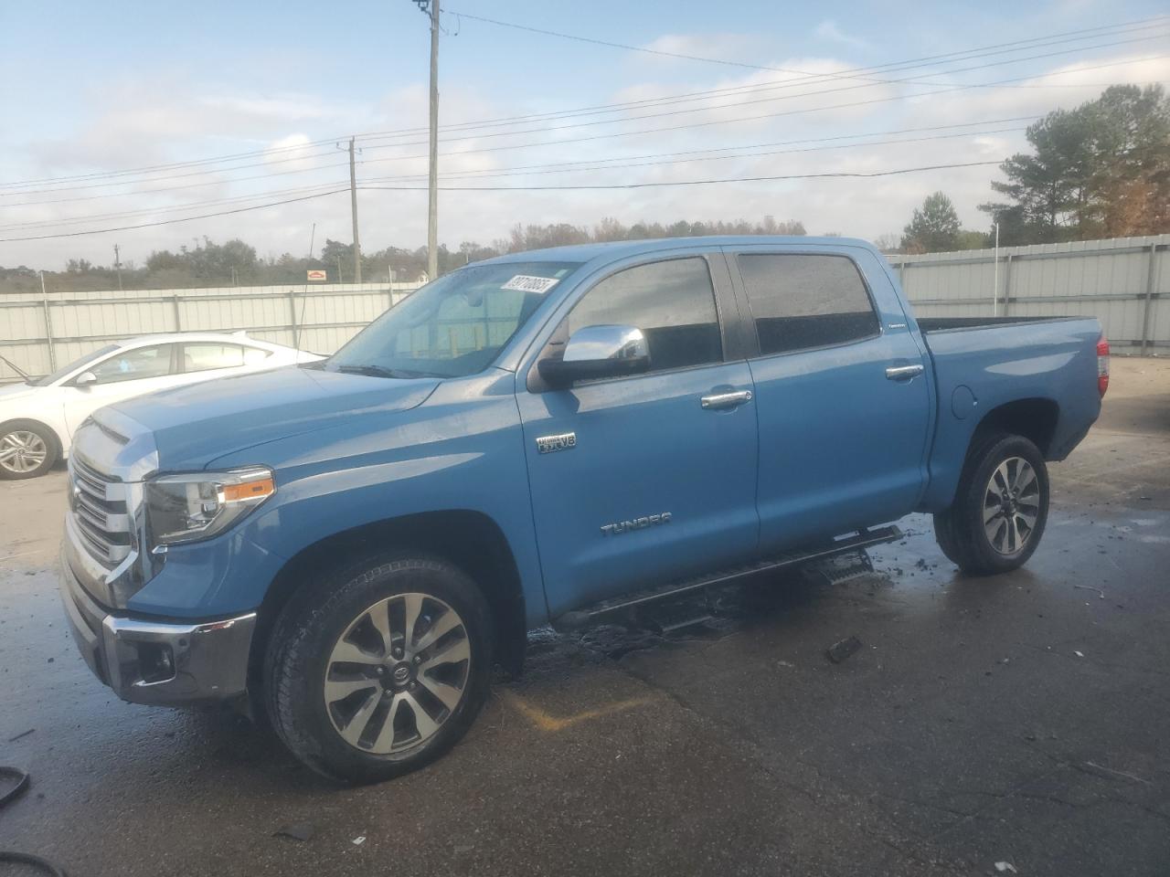 TOYOTA TUNDRA CREWMAX LIMITED