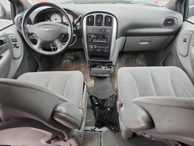 2005 CHRYSLER TOWN & COU #3302665000