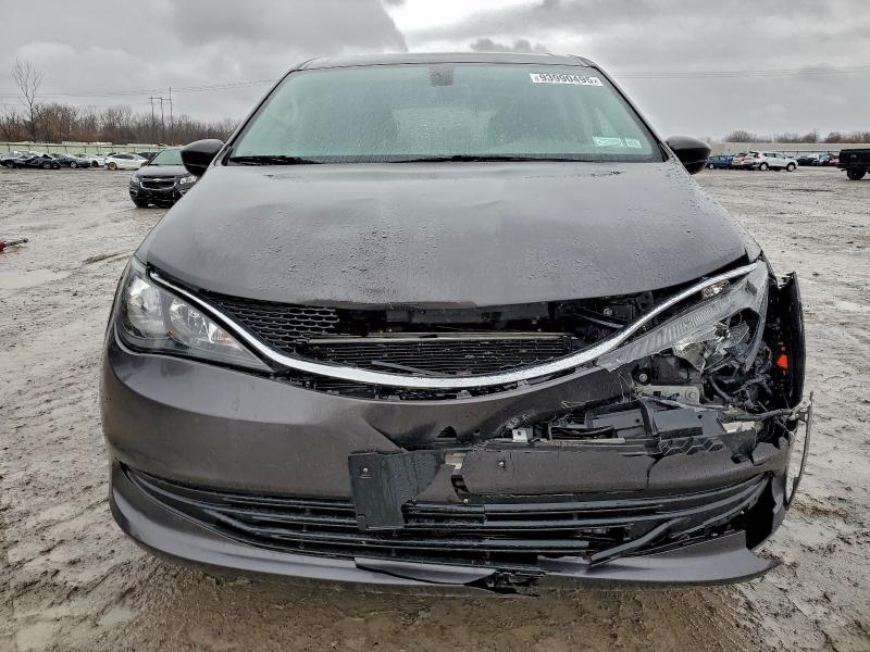 2017 CHRYSLER PACIFICA T #3301609679