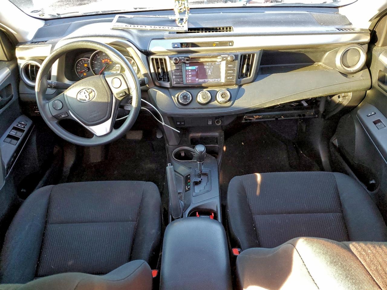 Lot #3303001602 2016 TOYOTA RAV4 LE