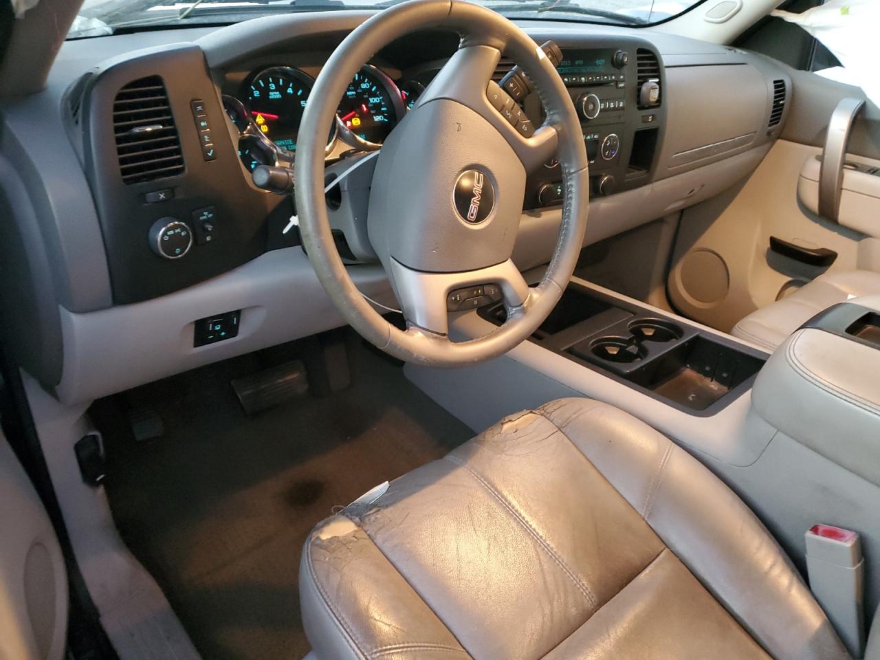 GMC SIERRA K1500 SLE