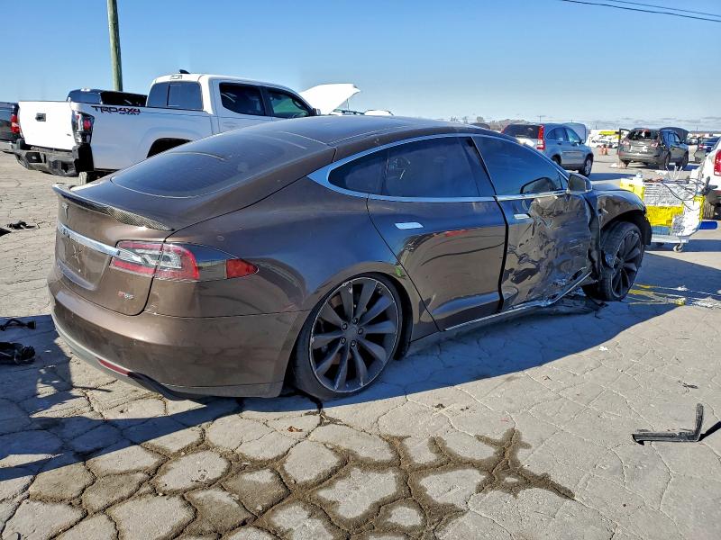 2014 TESLA MODEL S #3304549446