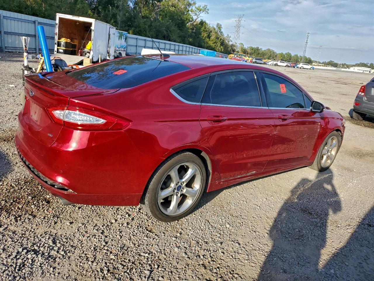 FORD FUSION SE