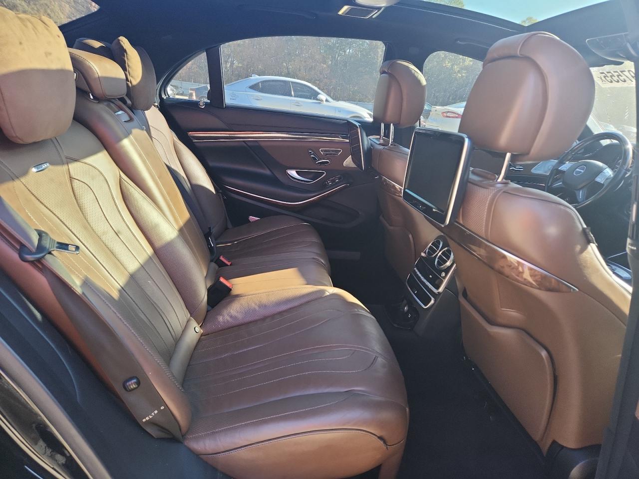 MERCEDES-BENZ S-CLASS 63 AMG