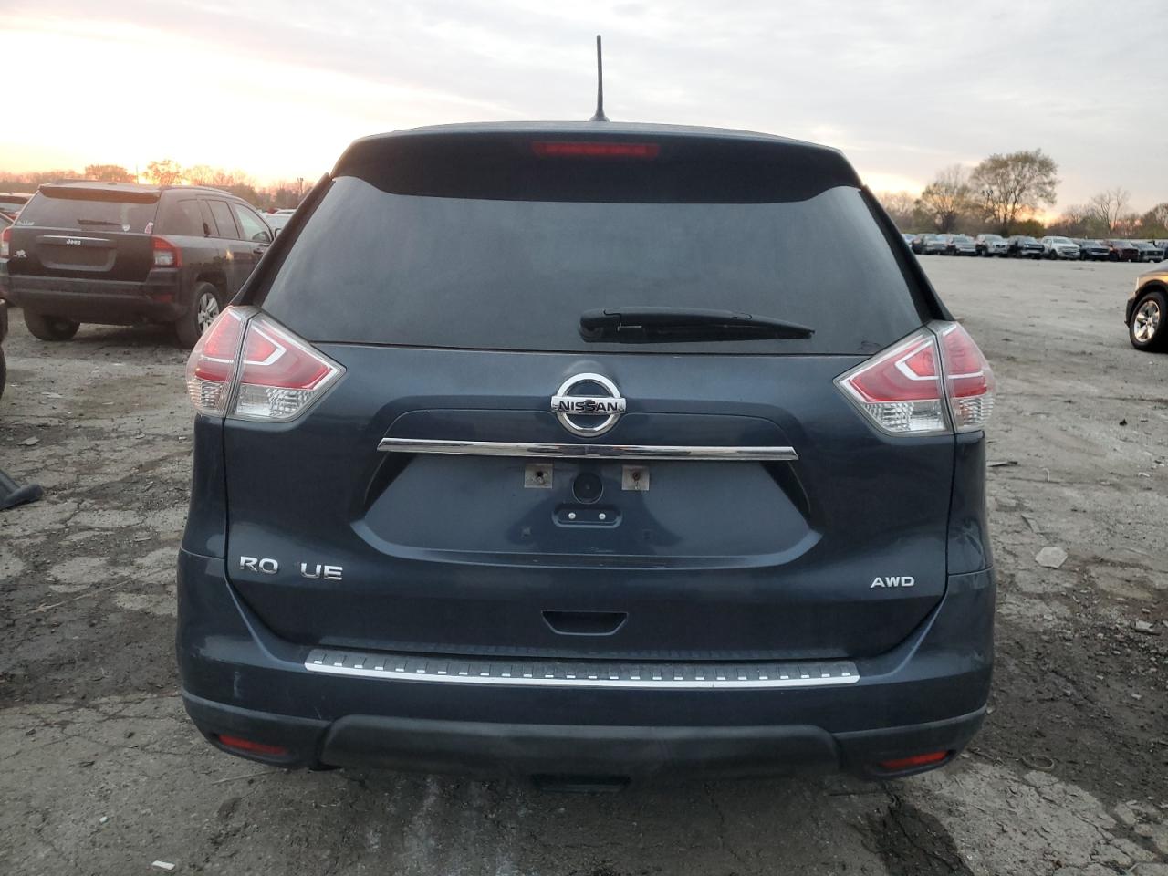 NISSAN ROGUE S