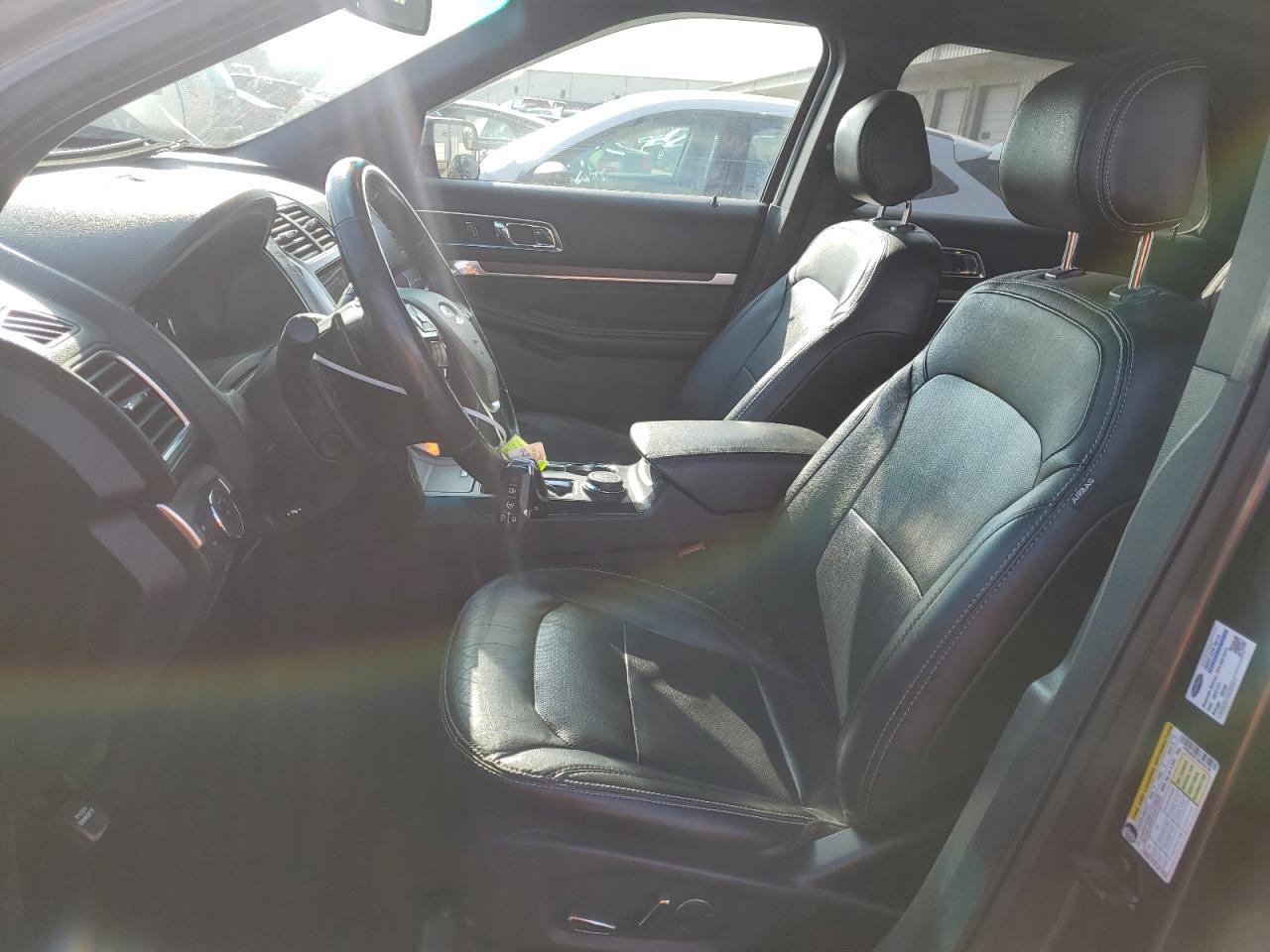 FORD EXPLORER LIMITED