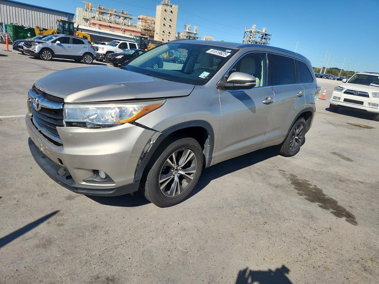 TOYOTA HIGHLANDER XLE