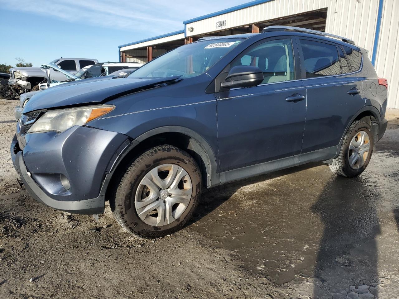 TOYOTA RAV4 LE