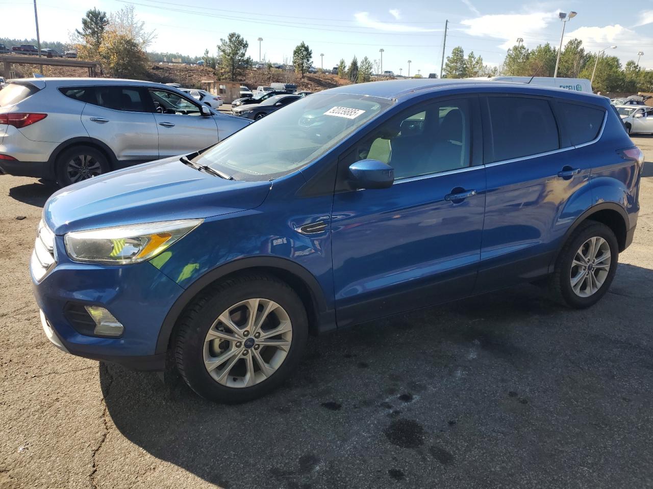 FORD ESCAPE SE
