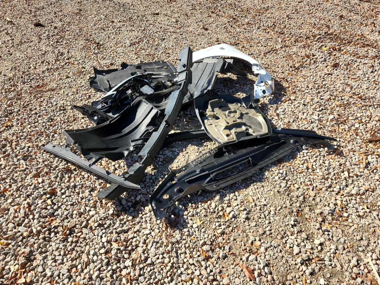 LEXUS IS 350 F SPORT DESIGN