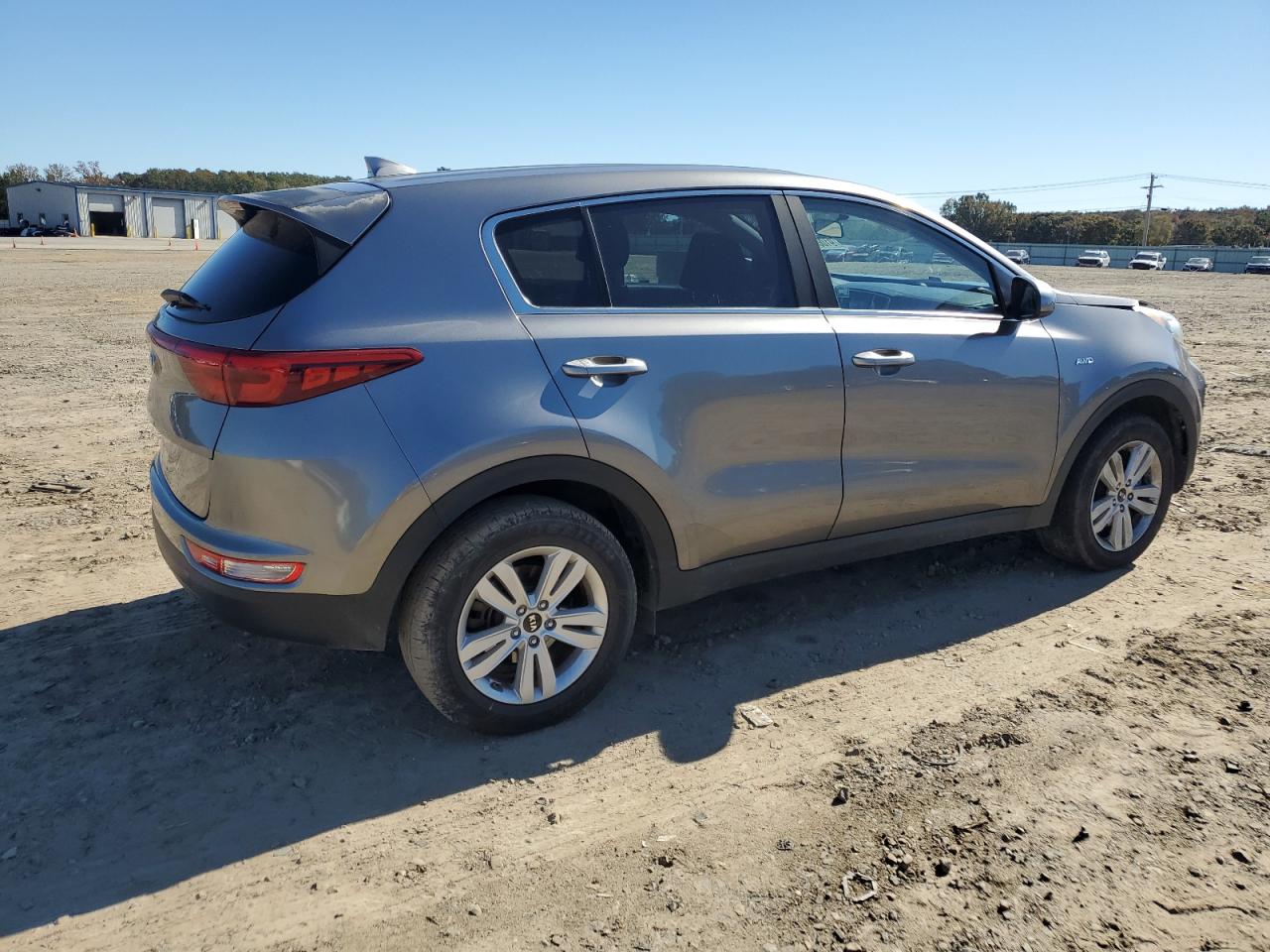 KIA SPORTAGE LX