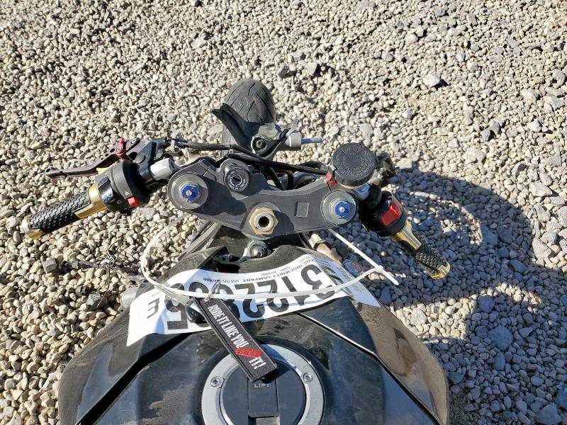 2006 SUZUKI GSX-R750 K #3296459634