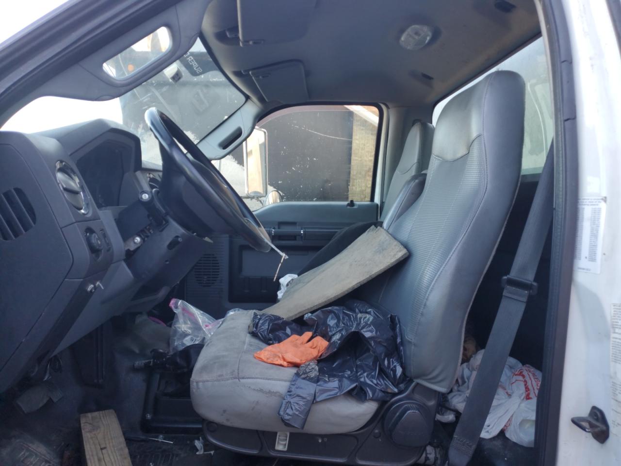 FORD F650 SUPER DUTY