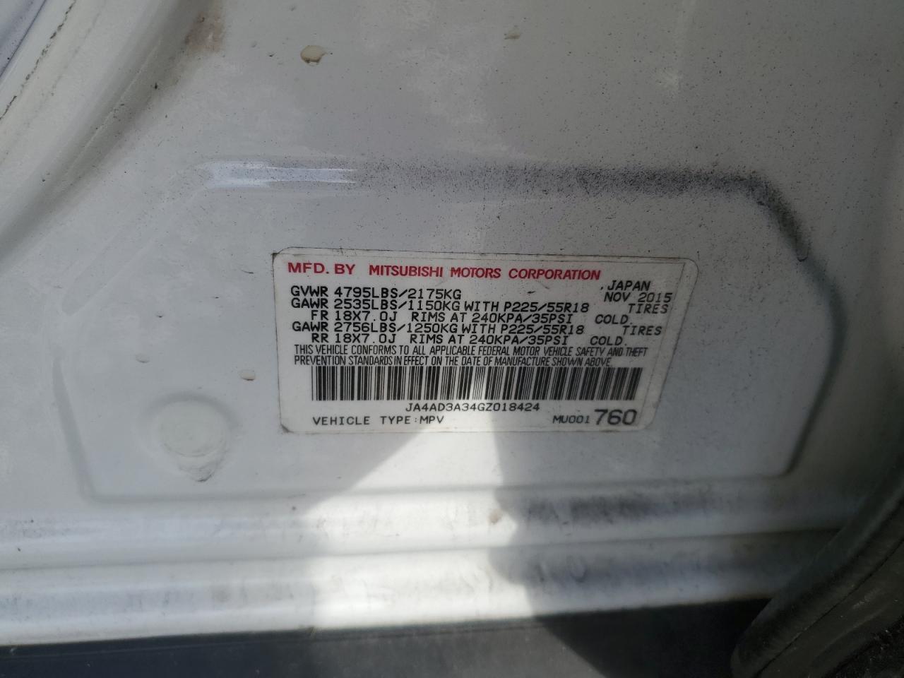 MITSUBISHI OUTLANDER SE