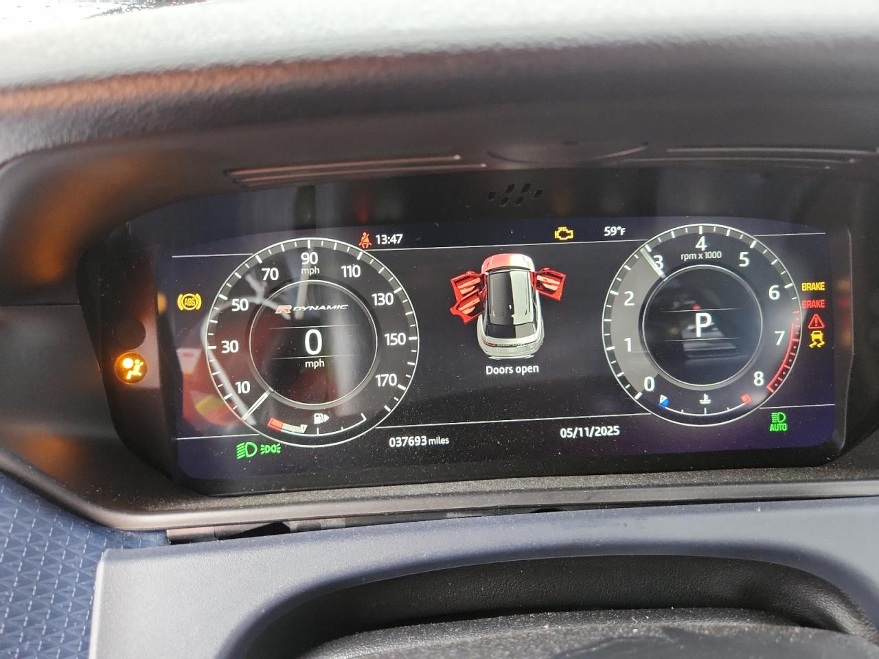 LAND ROVER RANGE ROVER R-DYNAMIC SE