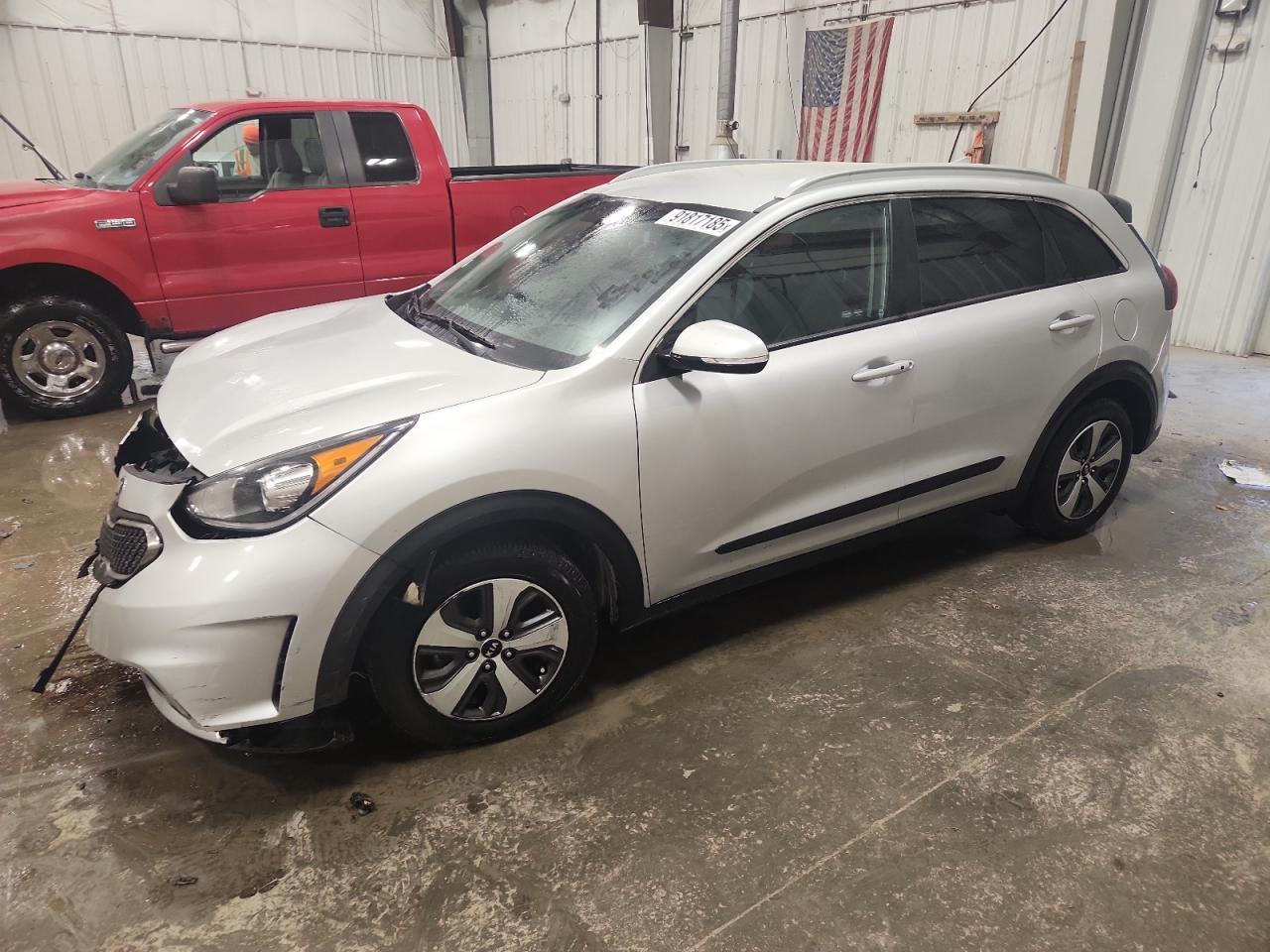 KIA NIRO EX