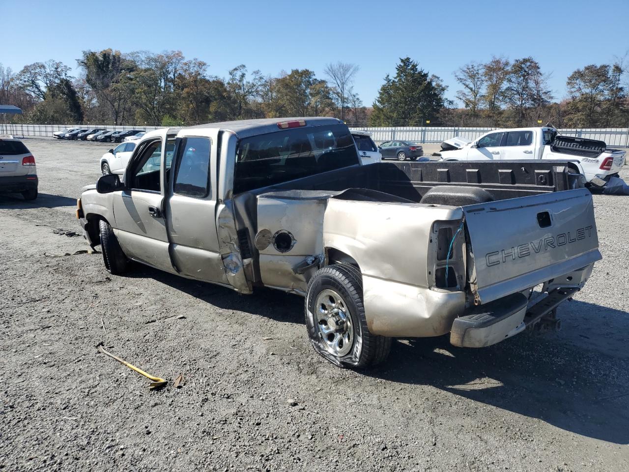 Lot #3290284221 2003 CHEVROLET SILVERADO