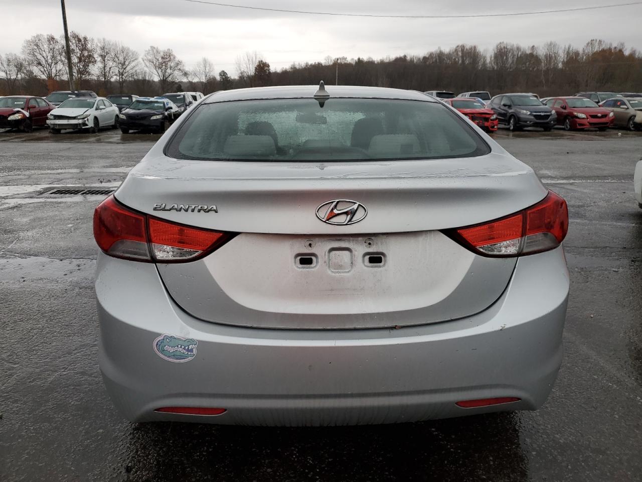HYUNDAI ELANTRA GLS
