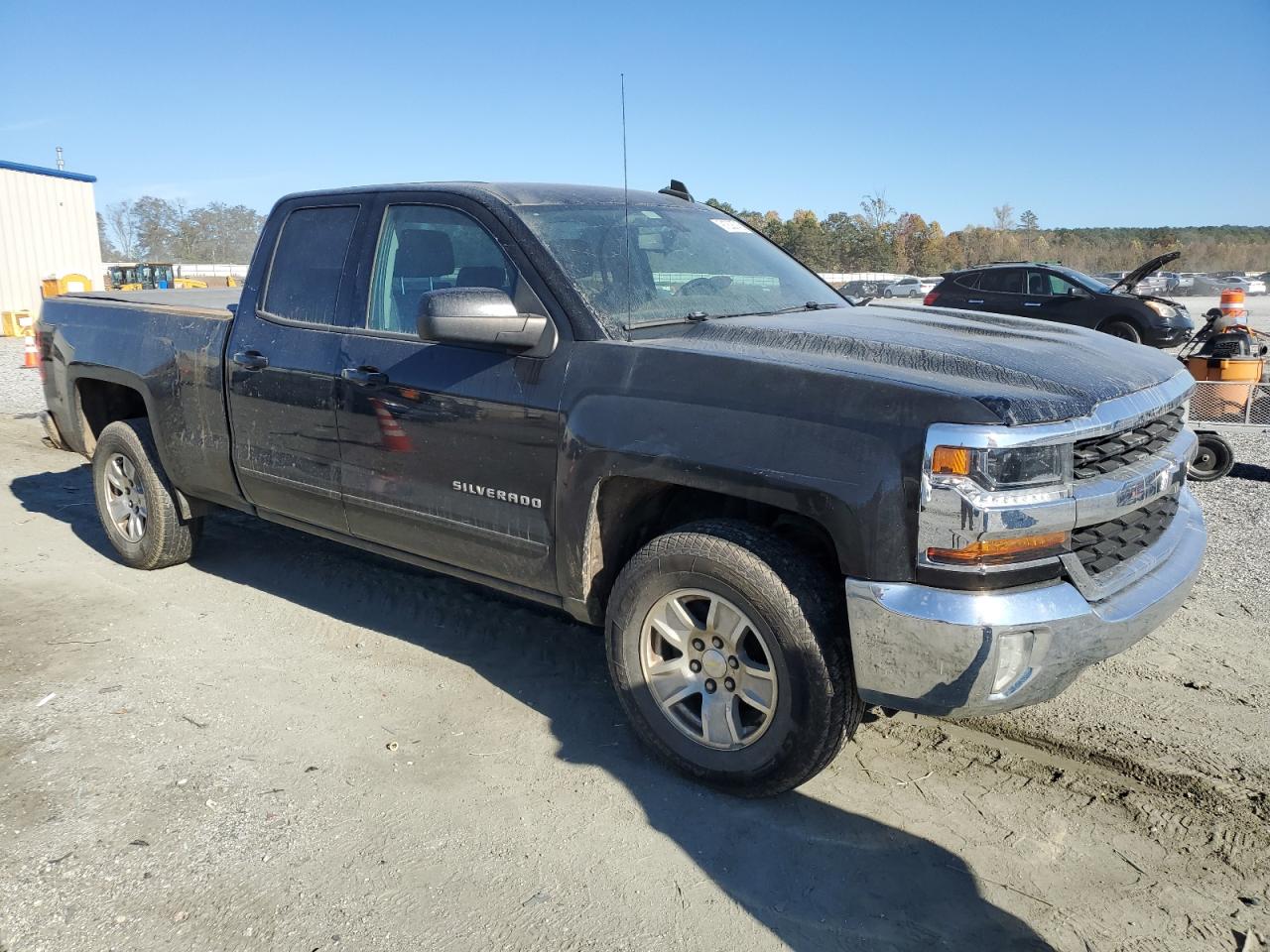 CHEVROLET SILVERADO C1500 LT