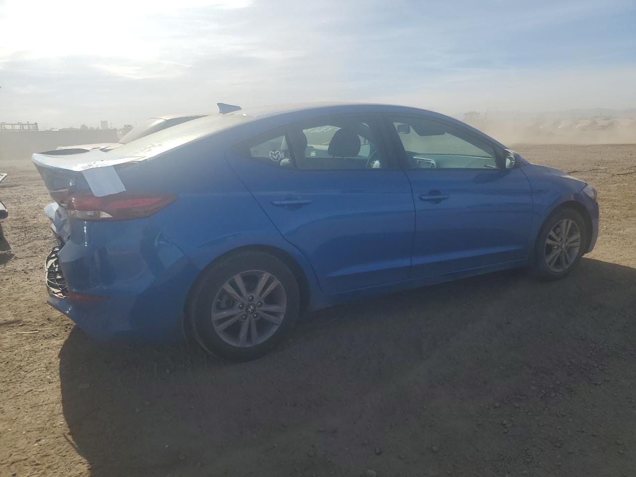 HYUNDAI ELANTRA SEL