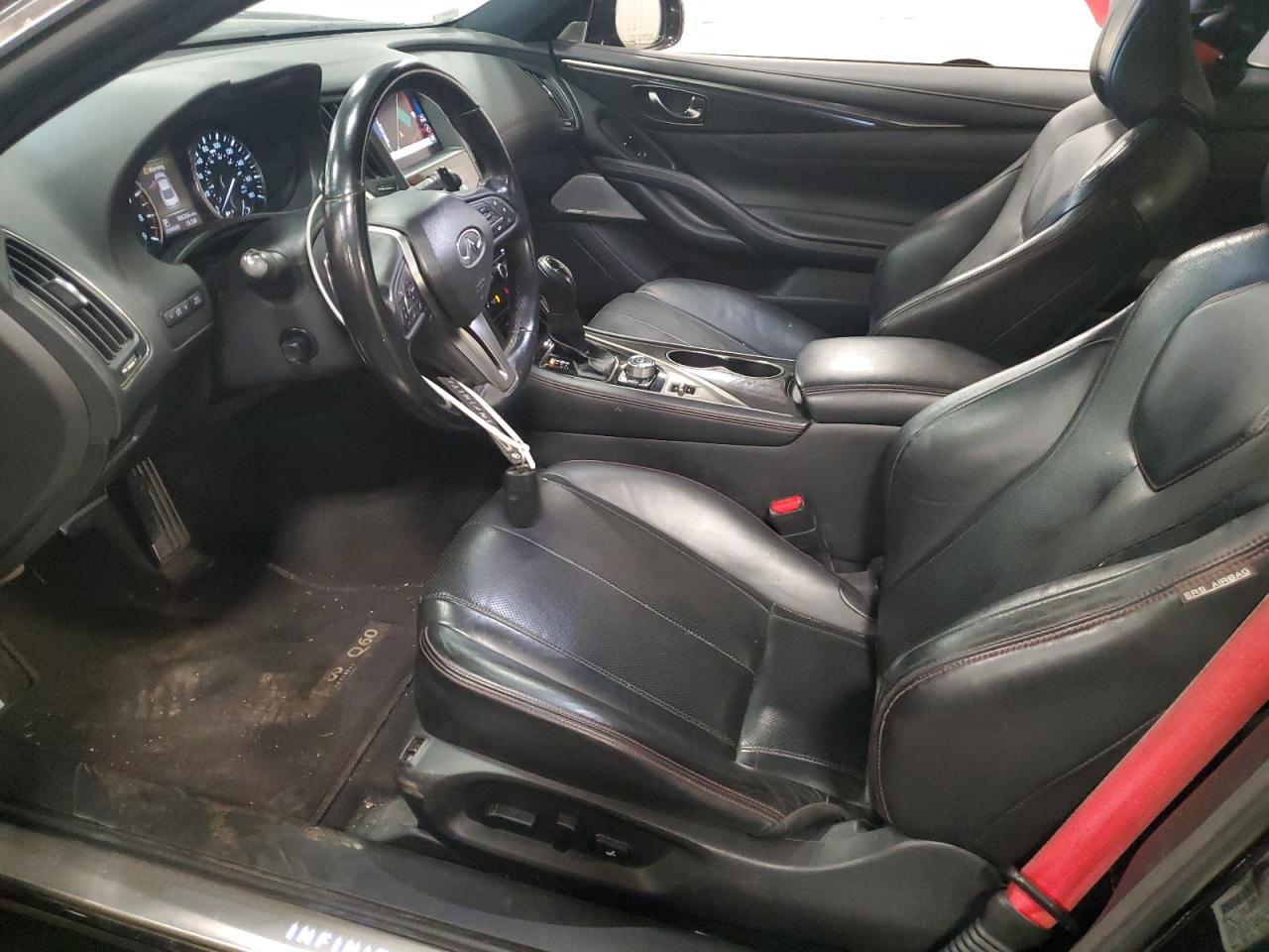 INFINITI Q60 RED SPORT 400