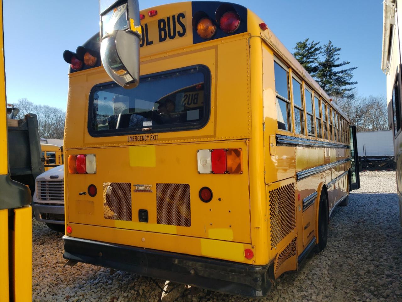 Lot #3279582325 2012 THOMAS SAF-T-LINER HDX