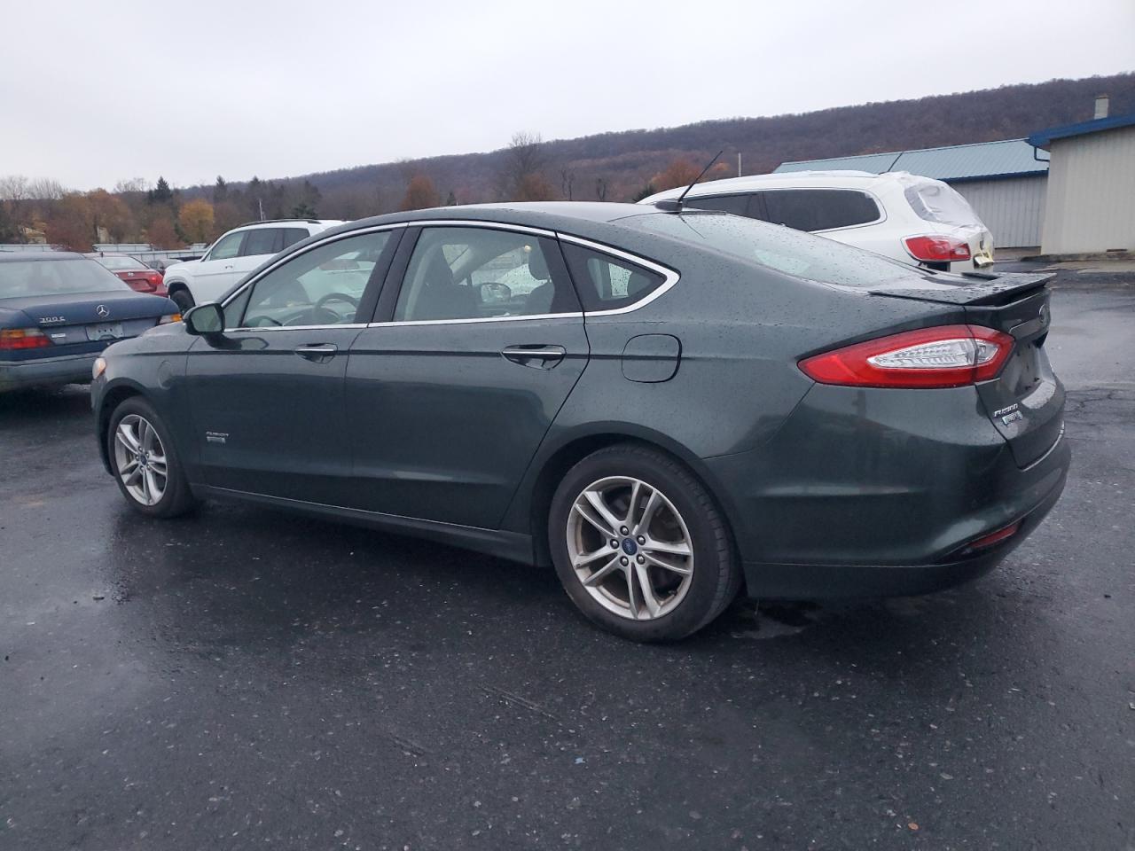FORD FUSION TITANIUM PHEV